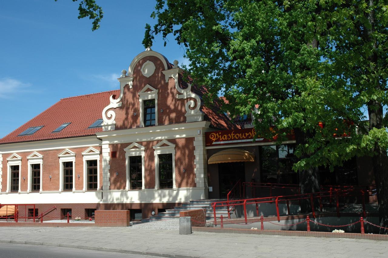 Hotel Piastowska Chojna Экстерьер фото